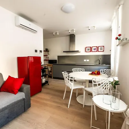 L'angolo D'estella Apartment *